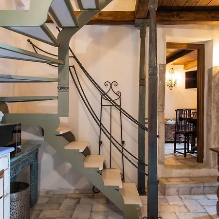 Festina Lente - * Santo Stefano Di Sessanio